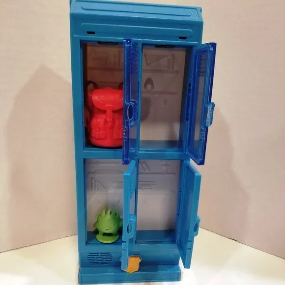 DC Super Hero Girls Supergirl, VGUC - Picture 4 of 16